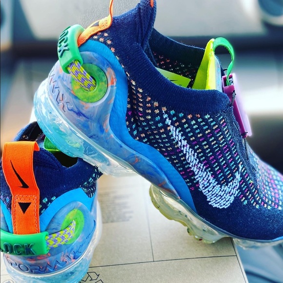 Womenβs Air Vapormax 2020 FX Deep Blue/Multi-Color Size 7.5 - Picture 4 of 7